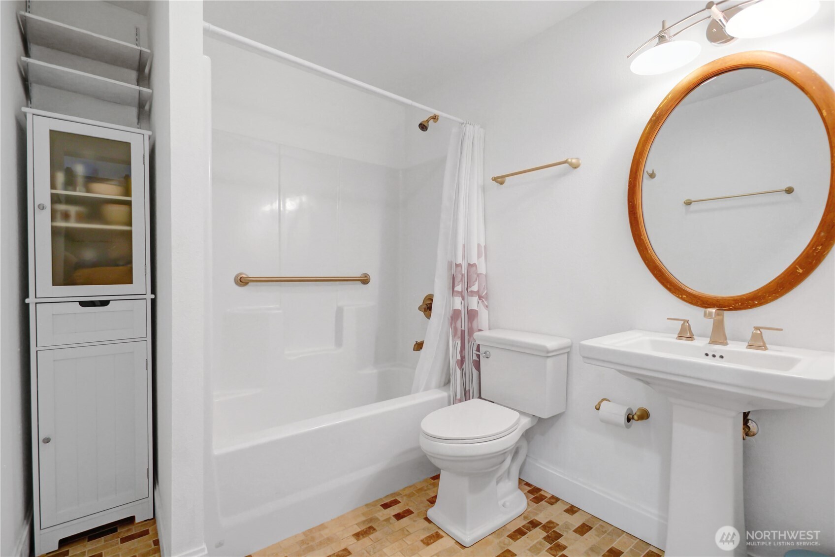 35302 I Place , Ocean Park, WA 98640