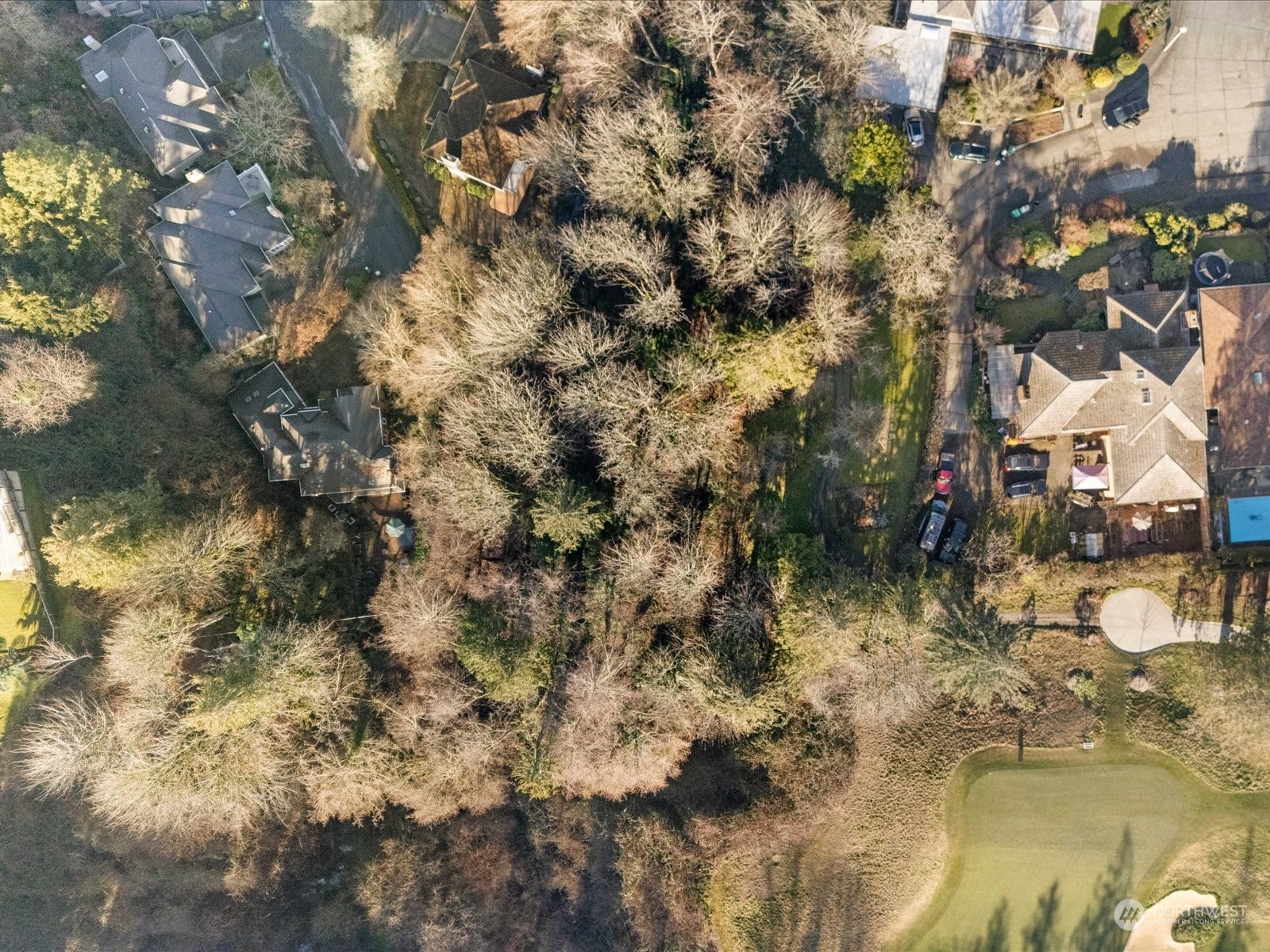 8415 Inverness Drive NE, Seattle, WA 98115