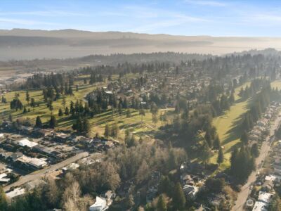 8415 Inverness Drive NE, Seattle, WA 98115 - Photo 6