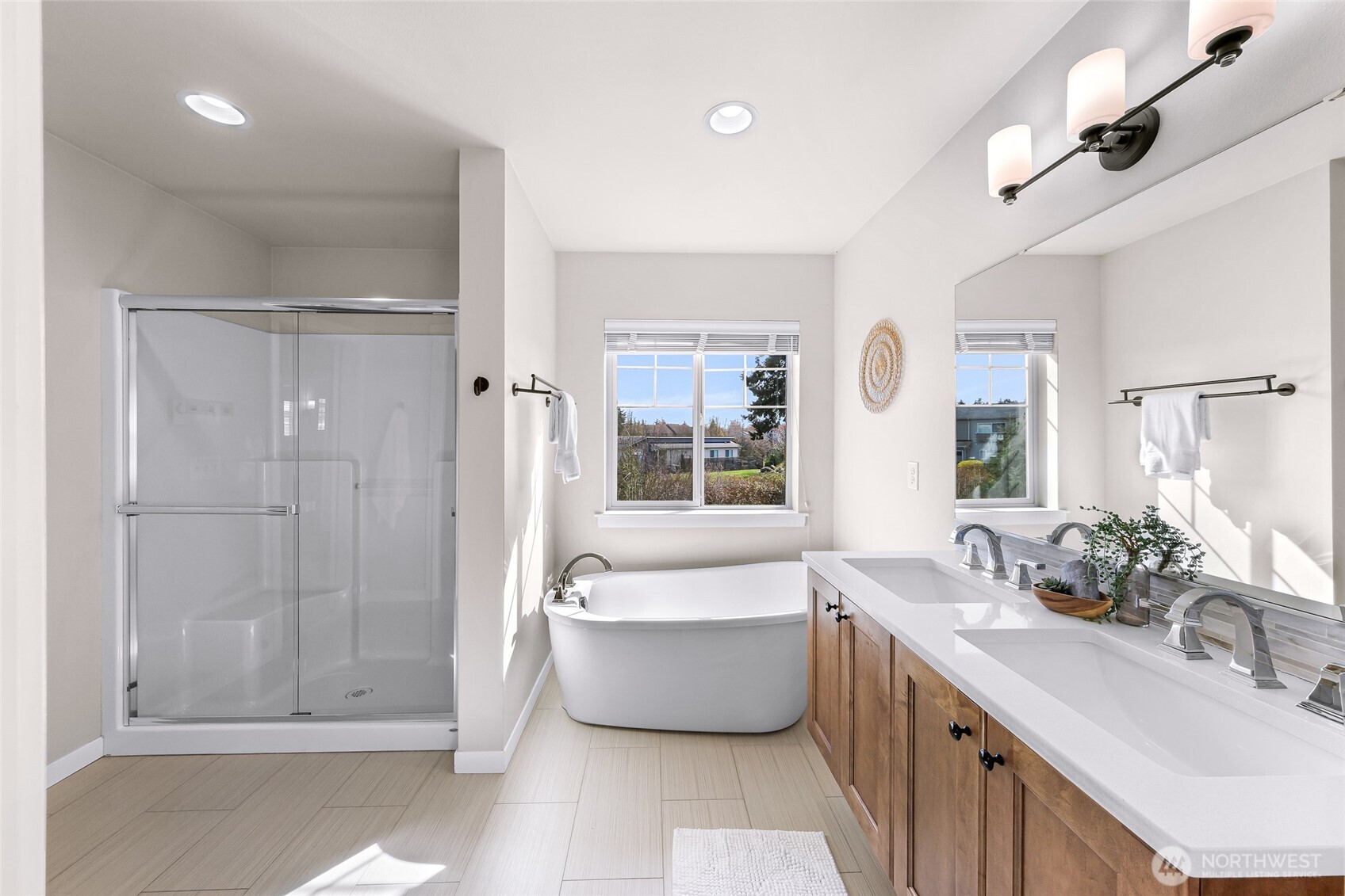 635 Springside Lane , Bellingham, WA 98226