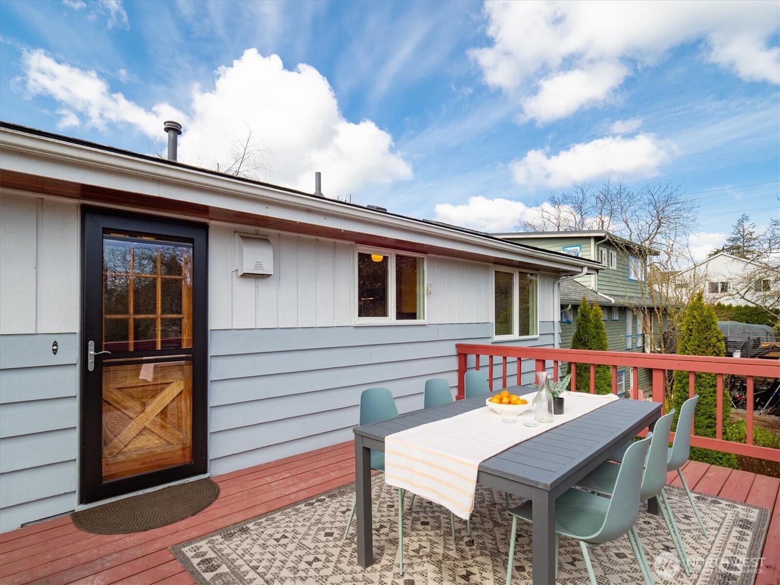 9432 13th Avenue SW, Seattle, WA 98106