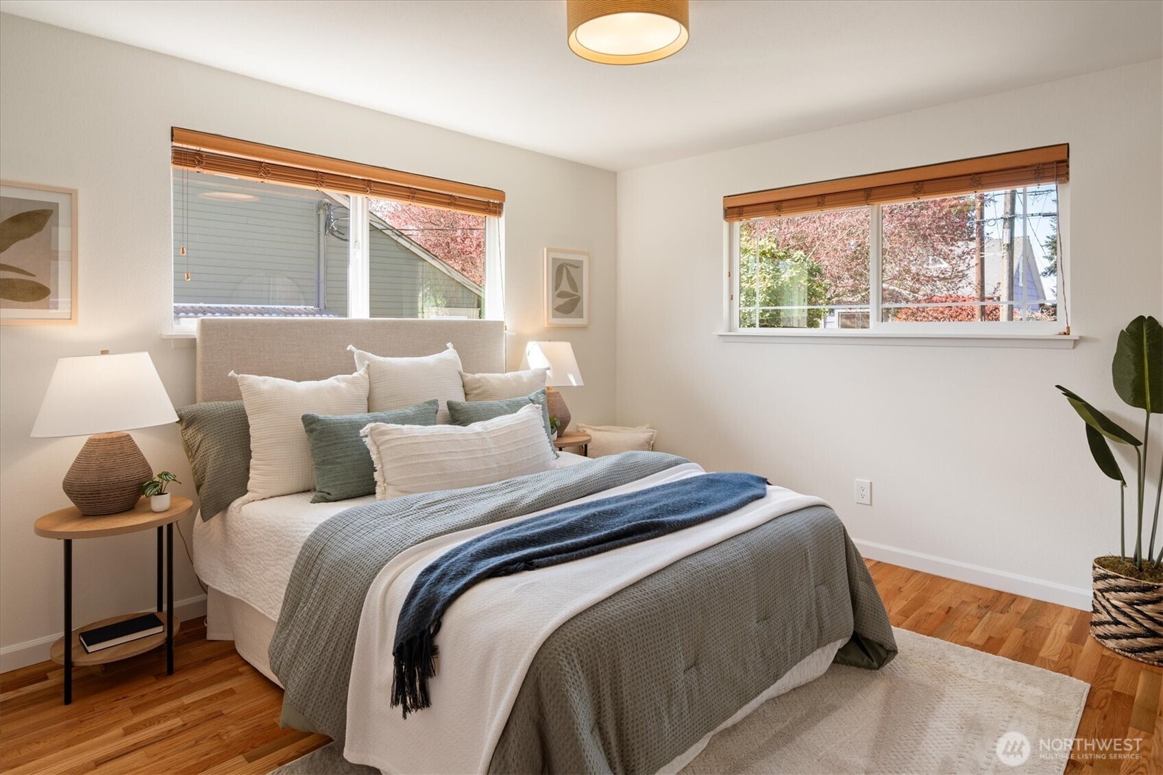 9432 13th Avenue SW, Seattle, WA 98106