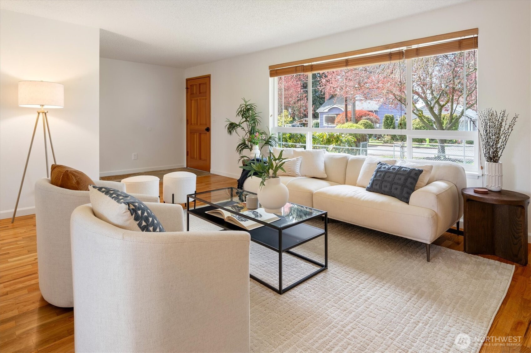 9432 13th Avenue SW, Seattle, WA 98106