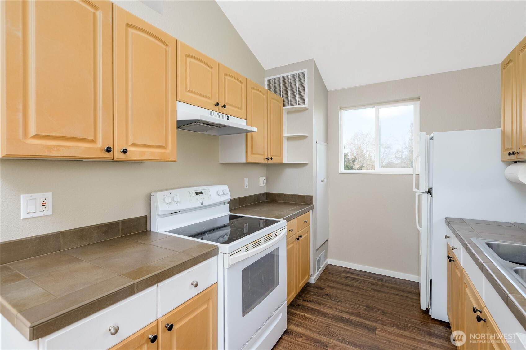 81 Guy Kelly Road , Port Angeles, WA 98362