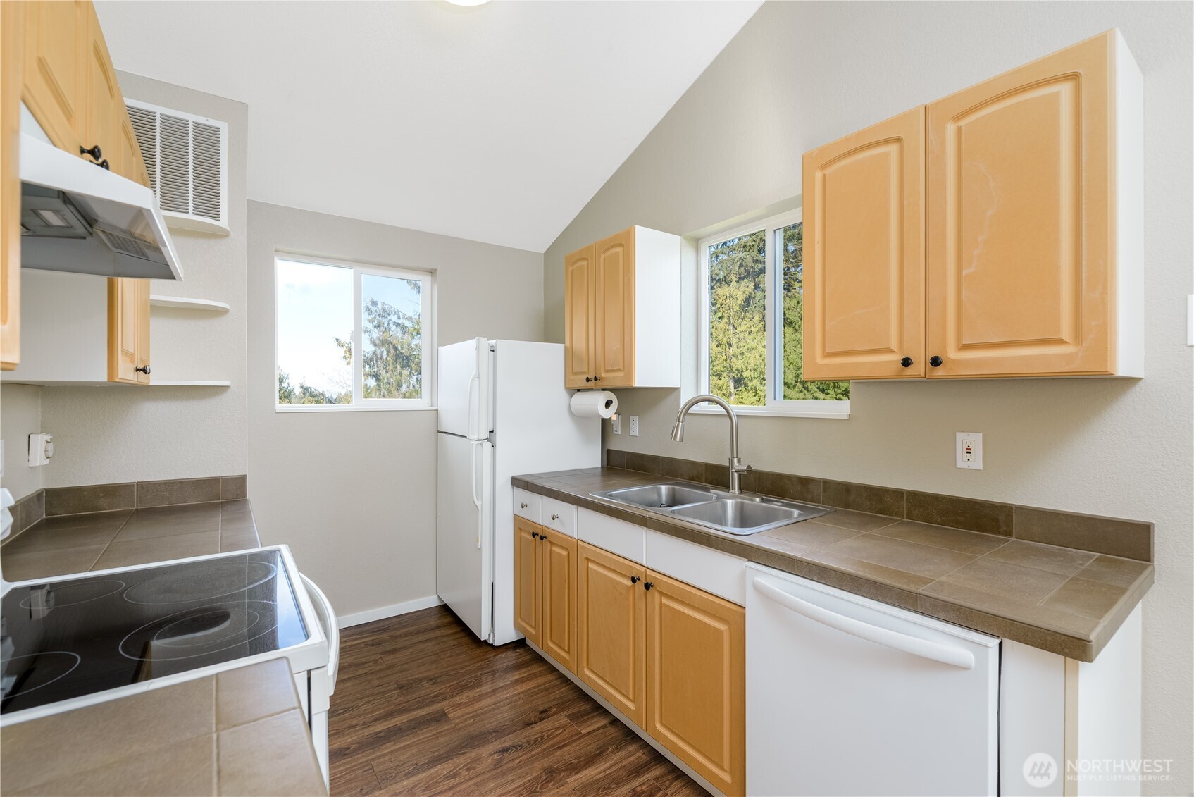 81 Guy Kelly Road , Port Angeles, WA 98362