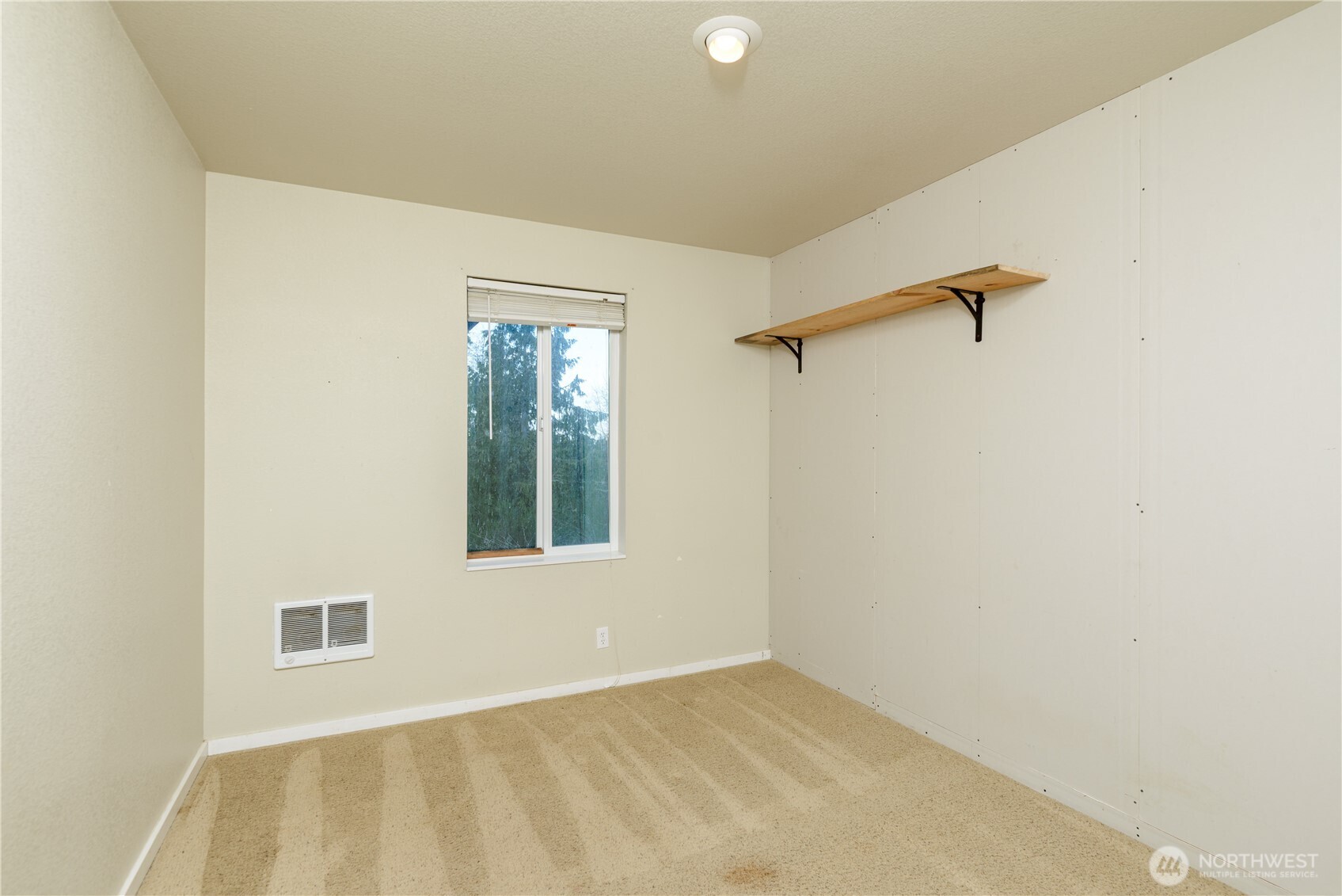 81 Guy Kelly Road , Port Angeles, WA 98362