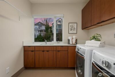 616 25th Avenue E, Seattle, WA 98112 - Photo 24