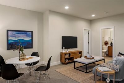 616 25th Avenue E, Seattle, WA 98112 - Photo 28