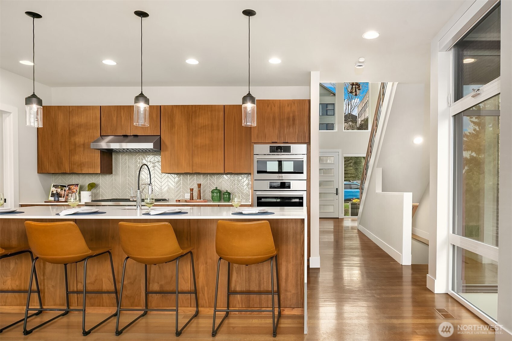 616 25th Avenue E, Seattle, WA 98112