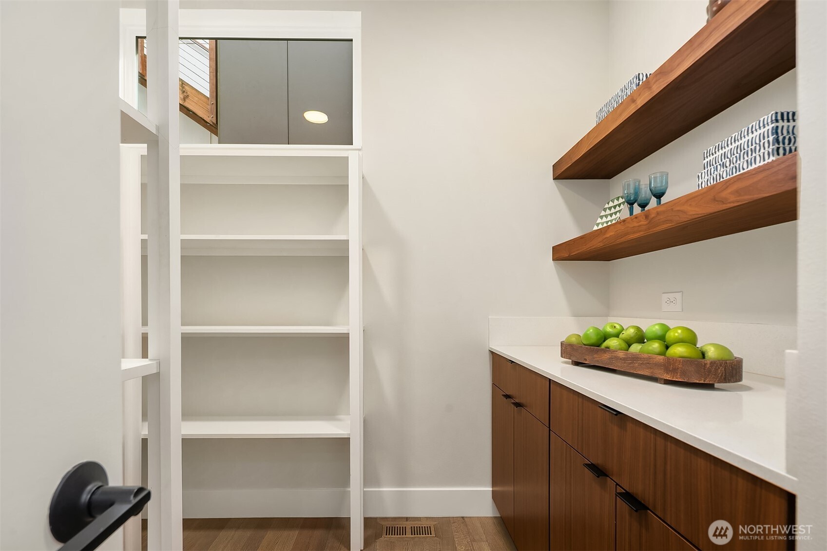 616 25th Avenue E, Seattle, WA 98112