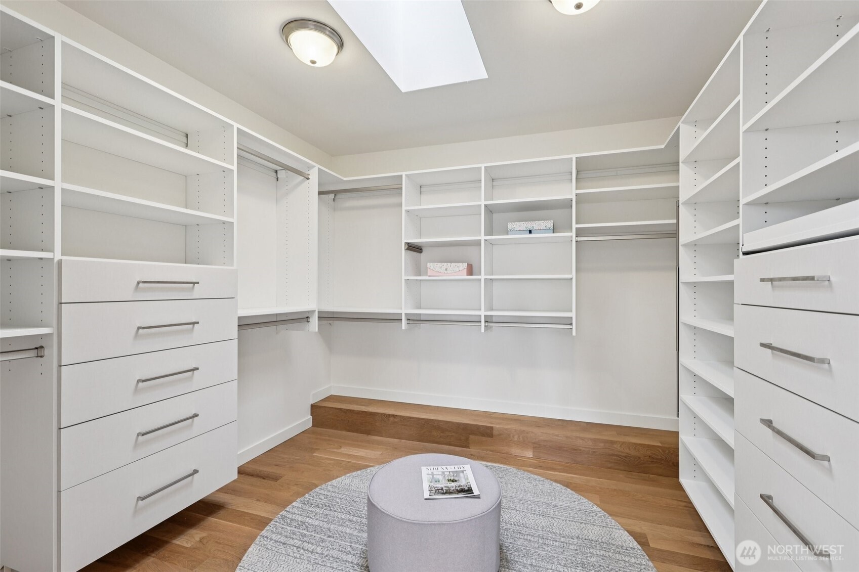 8535 4th Avenue NE, Seattle, WA 98115