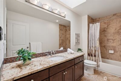 8535 4th Avenue NE, Seattle, WA 98115 - Photo 20