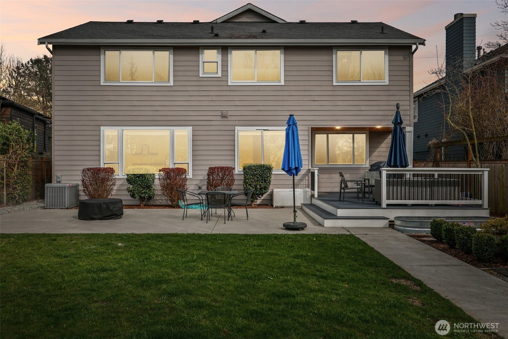 8535 4th Avenue NE, Seattle, WA 98115