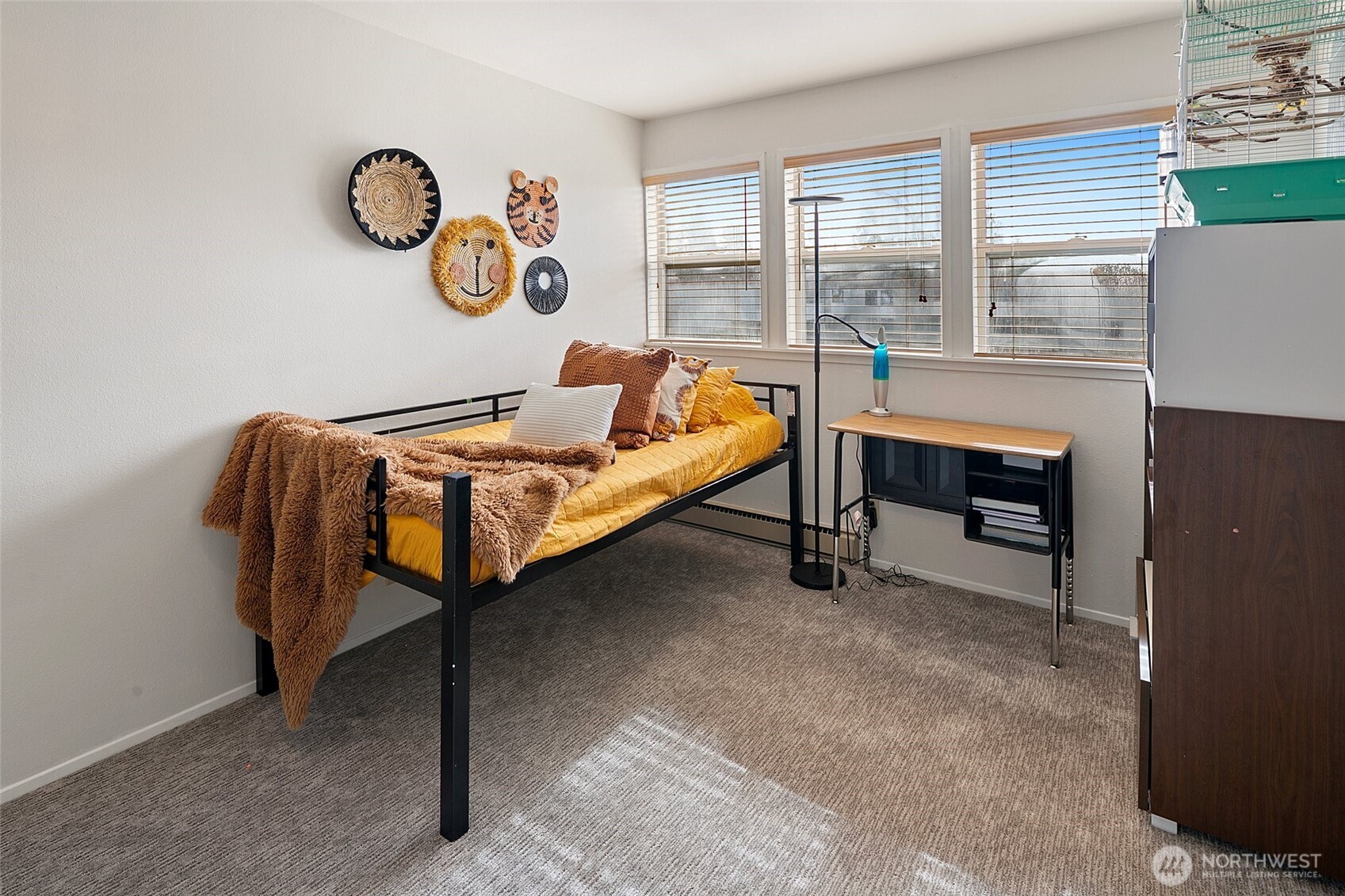 8516 196th Street SW #302, Edmonds, WA 98026