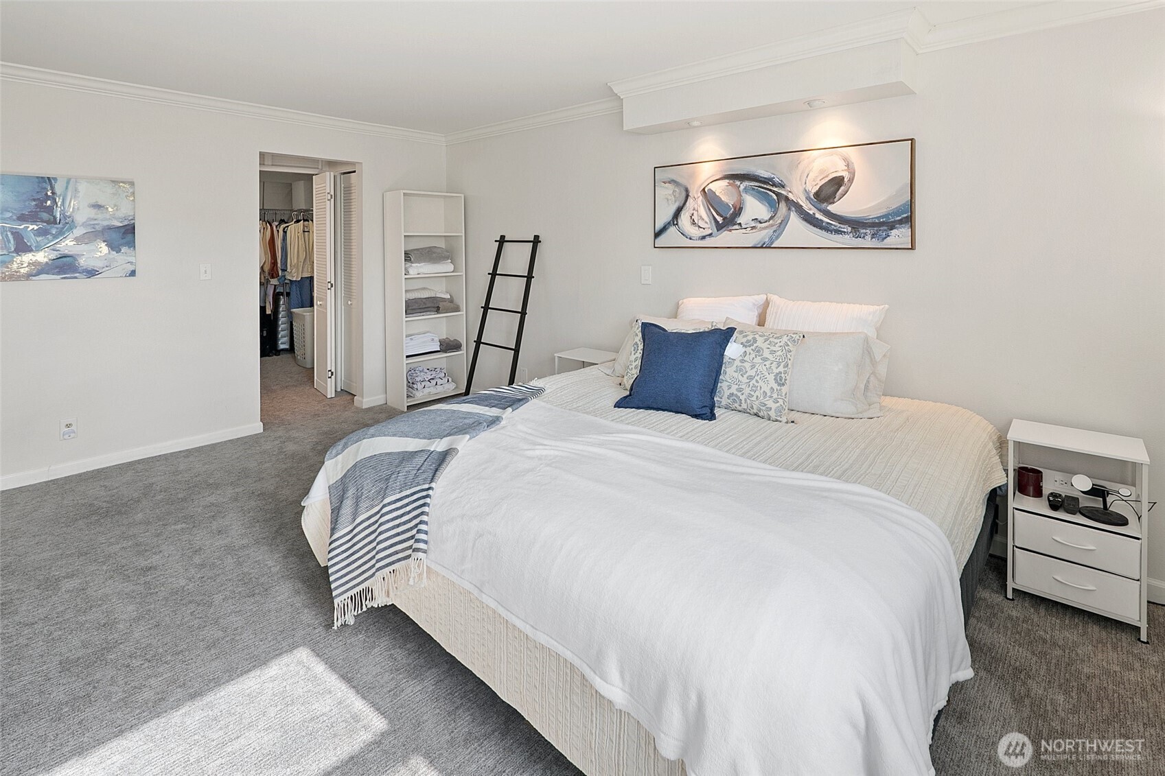 8516 196th Street SW #302, Edmonds, WA 98026