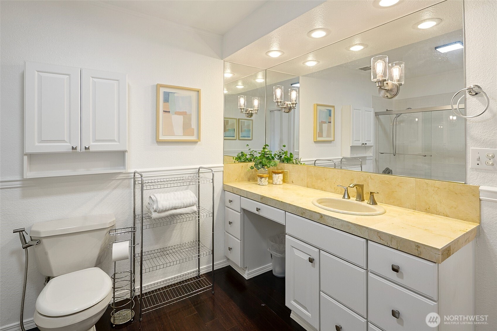 8516 196th Street SW #302, Edmonds, WA 98026