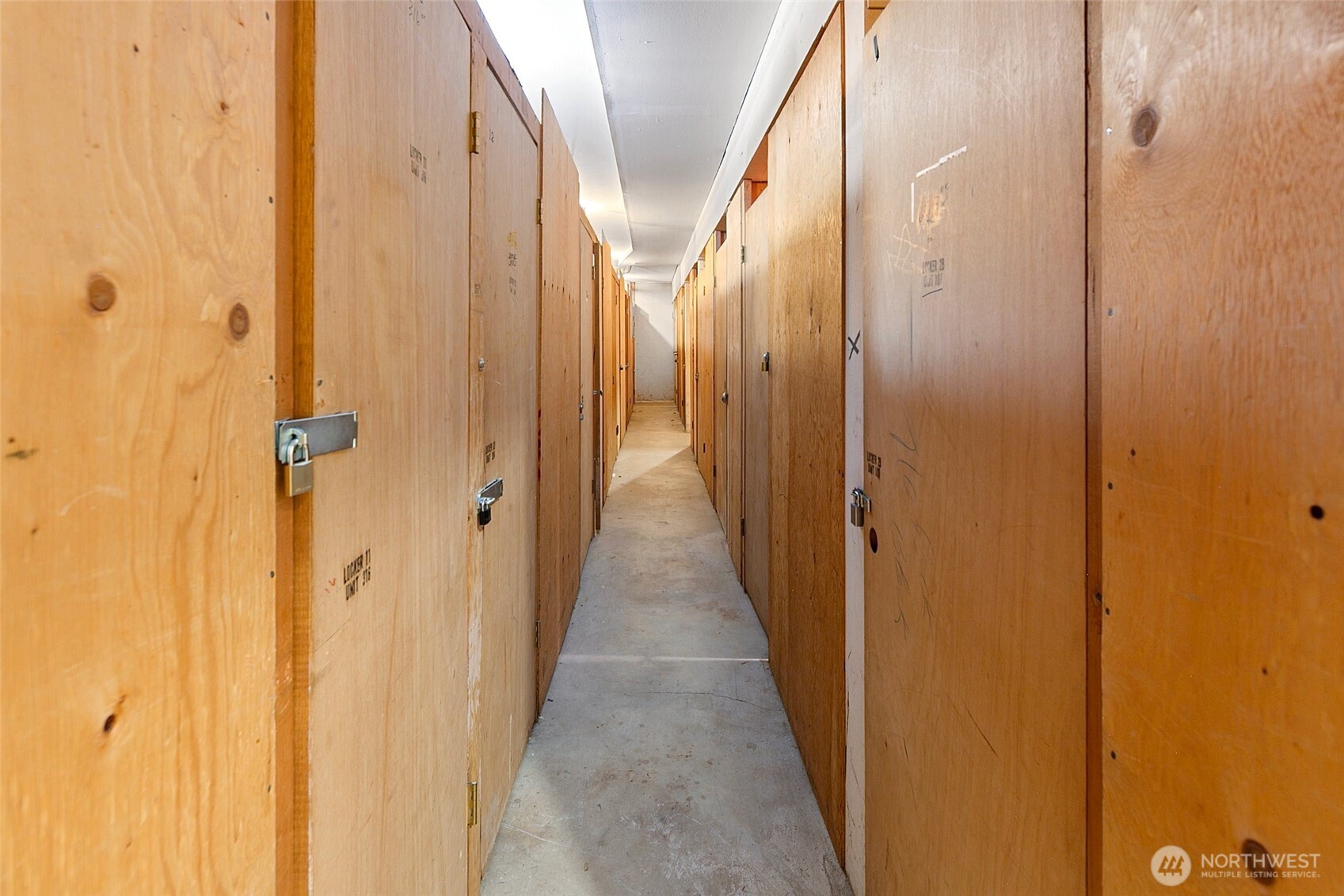 8516 196th Street SW #302, Edmonds, WA 98026