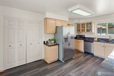 8516 196th Street SW #302, Edmonds, WA 98026 - Photo 8