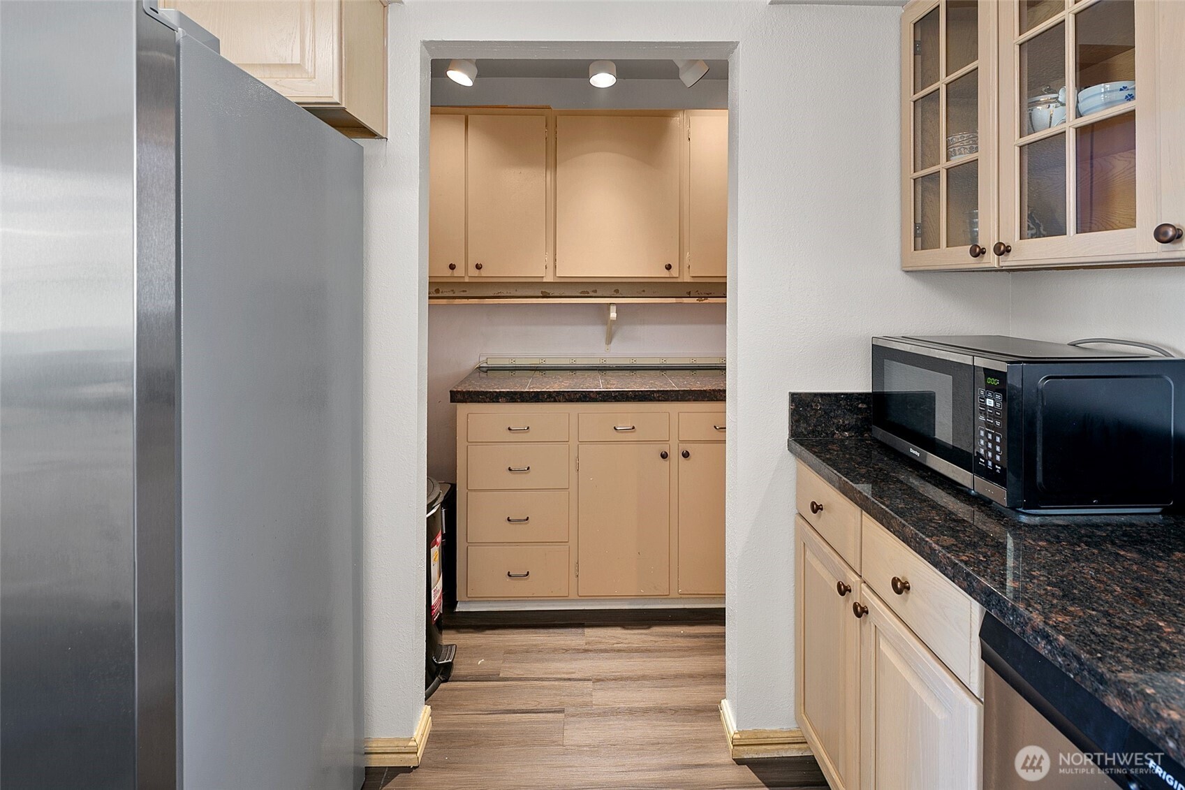 8516 196th Street SW #302, Edmonds, WA 98026