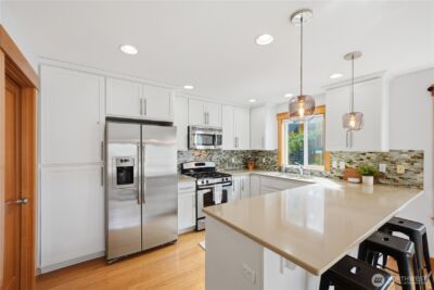 4037 7th Avenue NE #A, Seattle, WA 98105 - Photo 14