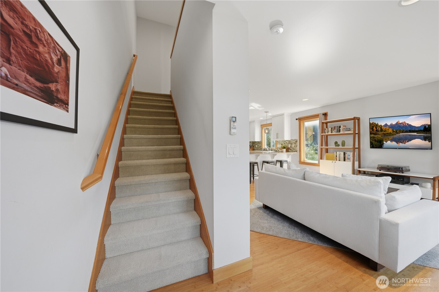 4037 7th Avenue NE #A, Seattle, WA 98105