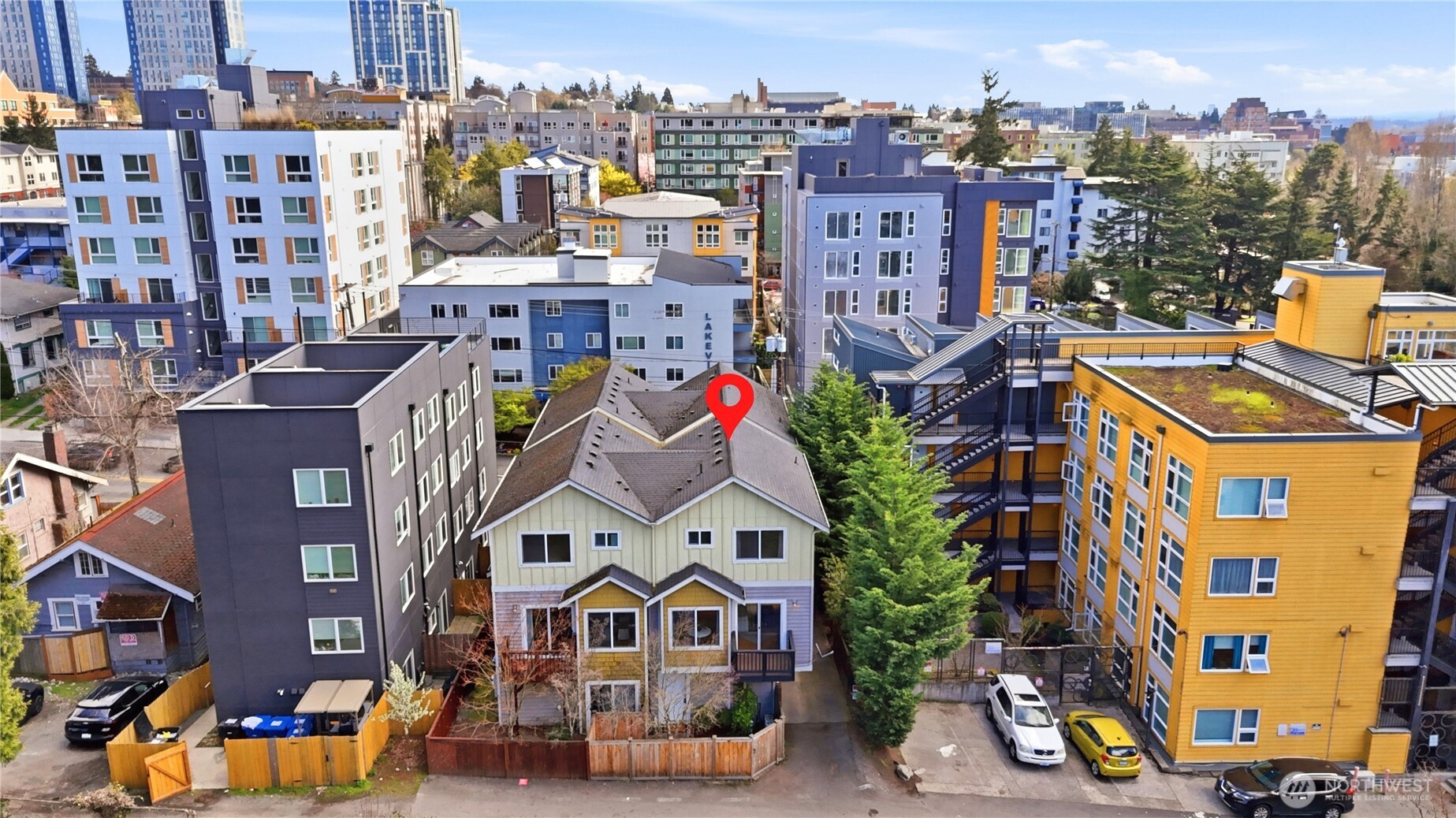 4037 7th Avenue NE #A, Seattle, WA 98105