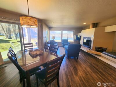 1 Beach 568-C , Manson, WA 98831