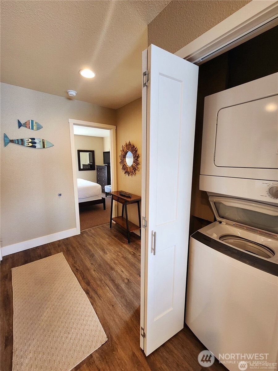 1 Beach 568-C , Manson, WA 98831