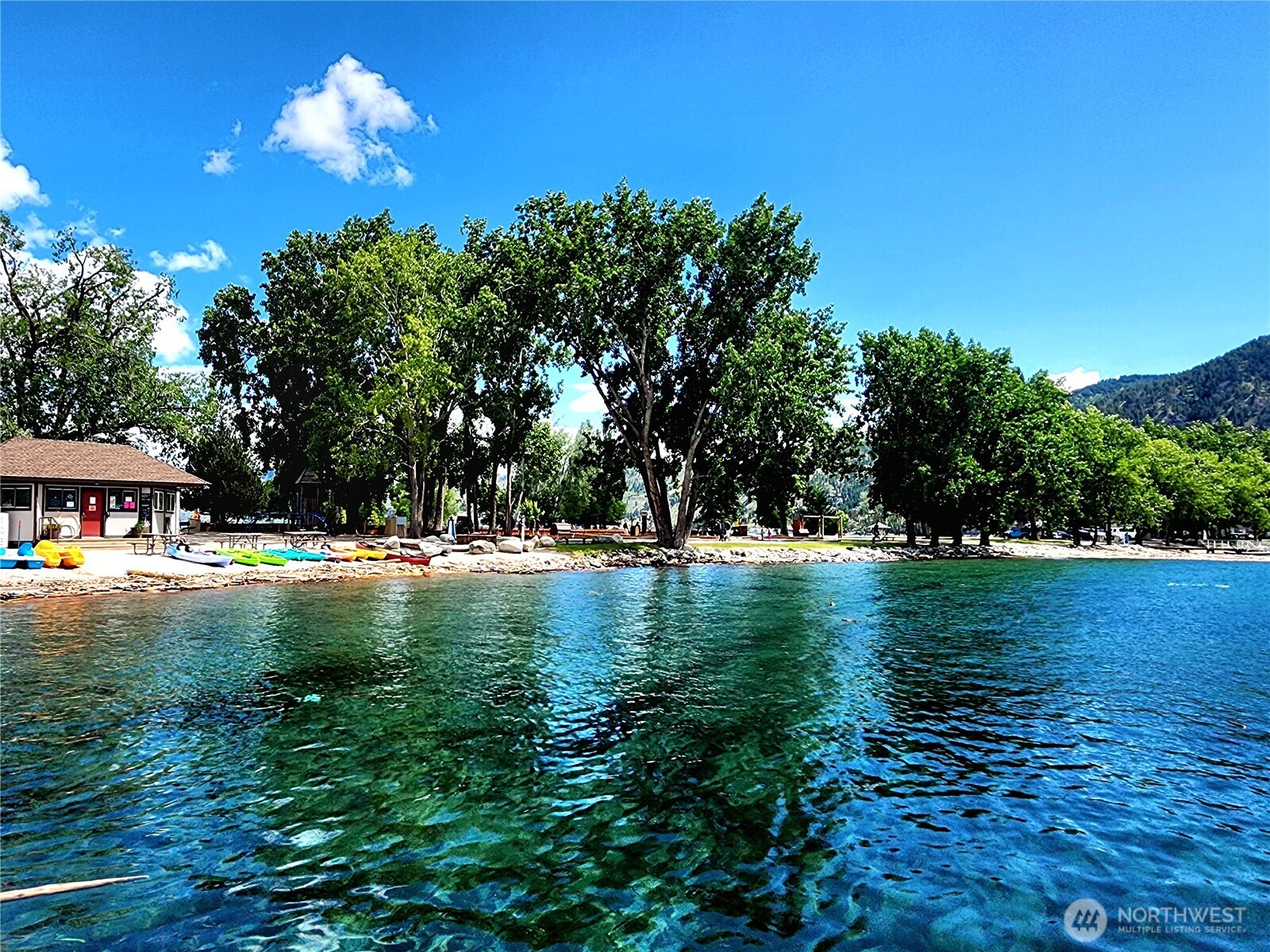 1 Beach 568-C , Manson, WA 98831