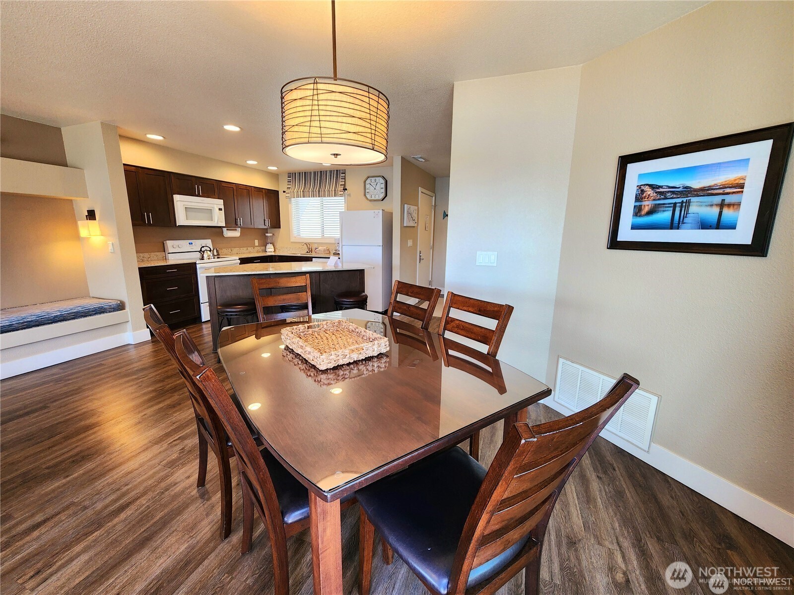 1 Beach 568-C , Manson, WA 98831