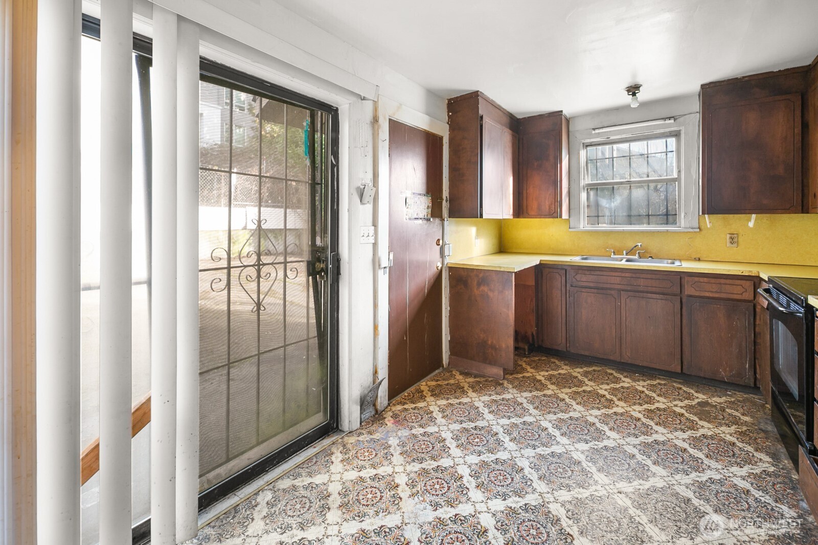 3226 S Edmunds Street , Seattle, WA 98118