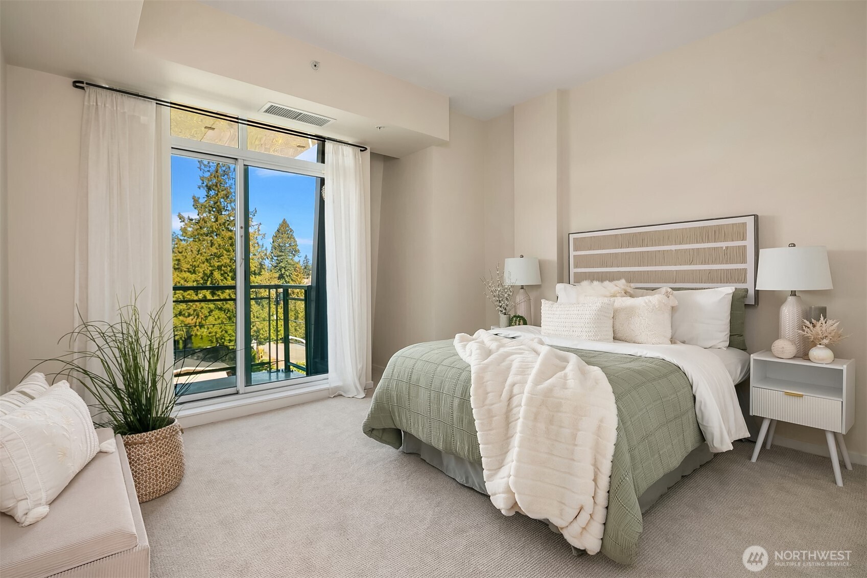 1188 106th Avenue NE #430, Bellevue, WA 98004