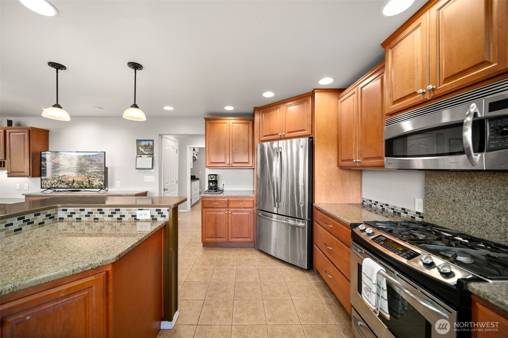 530 S Lynn , East Wenatchee, WA 98802