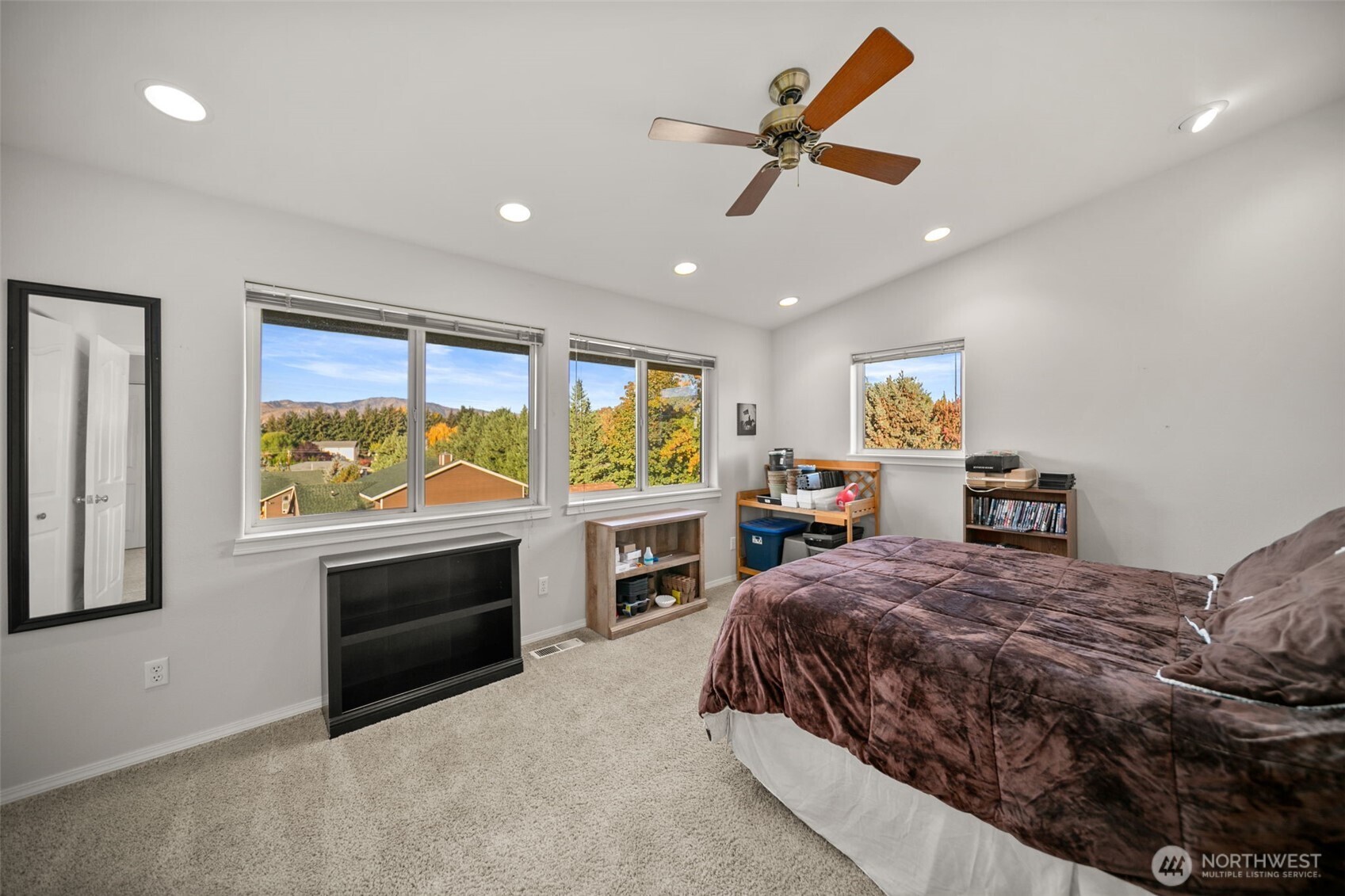 530 S Lynn , East Wenatchee, WA 98802