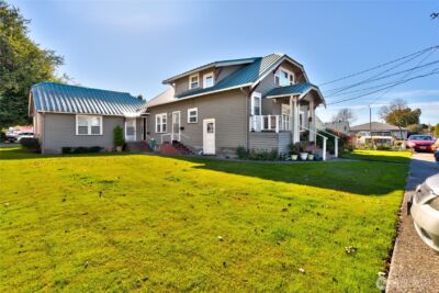 118 E Victoria Avenue , Burlington, WA 98233-1100