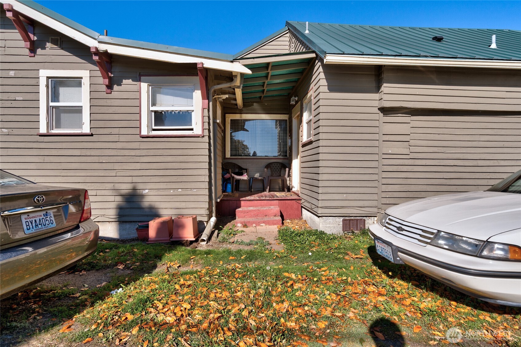 118 E Victoria Avenue , Burlington, WA 98233-1100