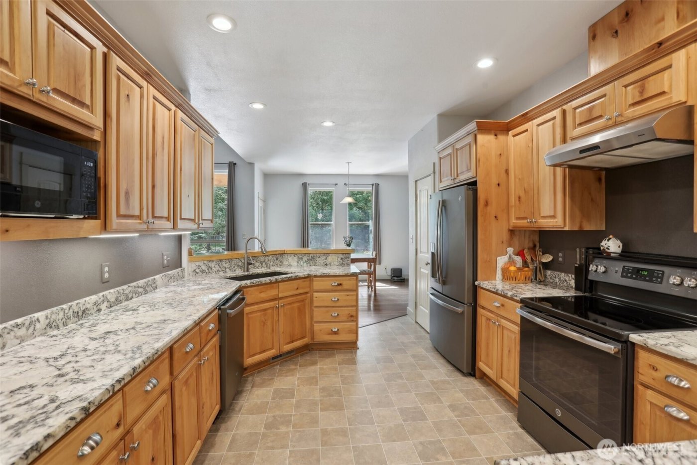 230 Riley Court , Toutle, WA 98649
