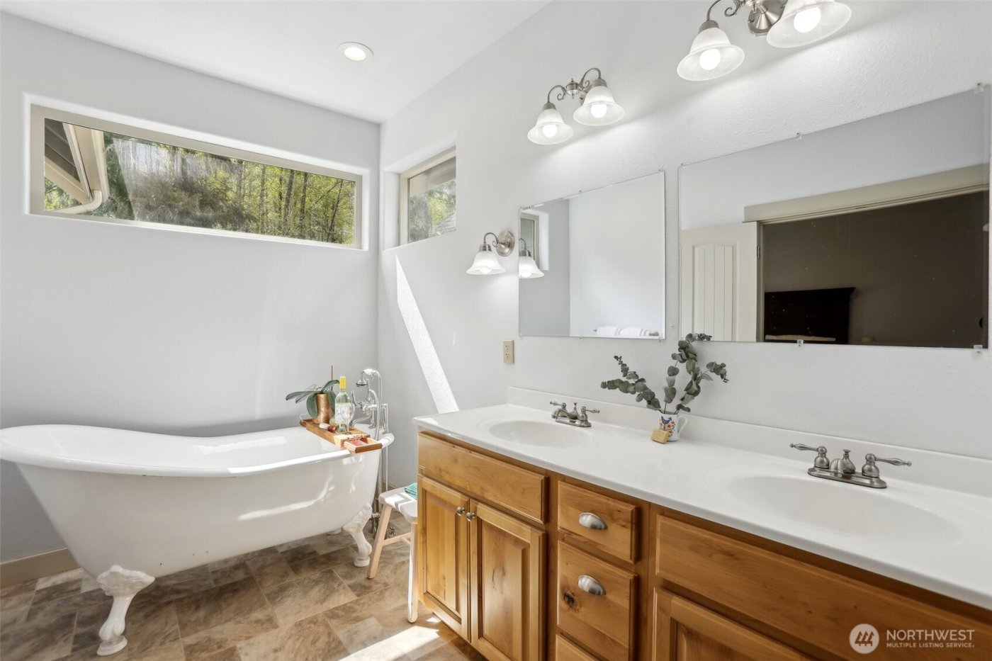 230 Riley Court , Toutle, WA 98649
