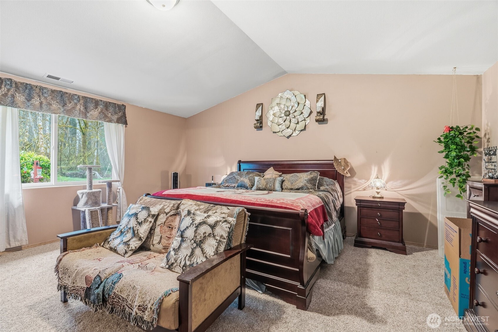 260 Trinity Drive , Castle Rock, WA 98611