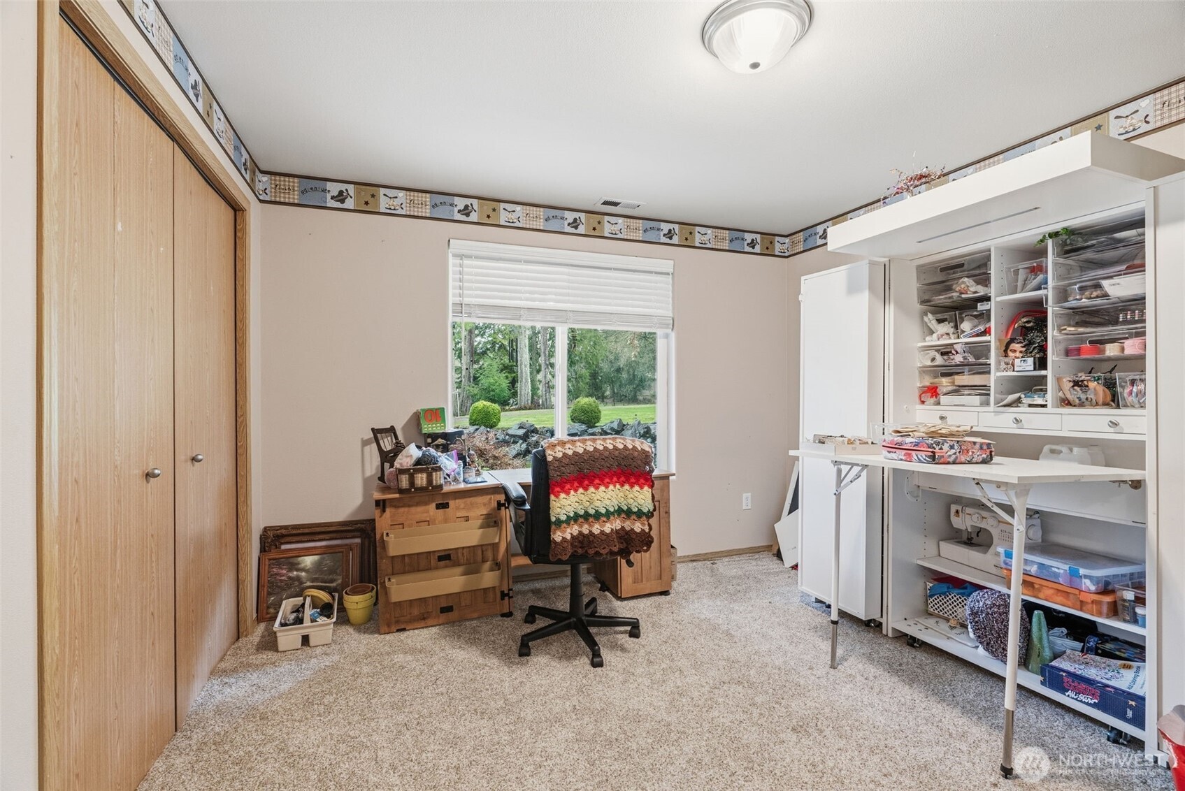 260 Trinity Drive , Castle Rock, WA 98611