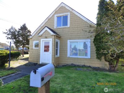 615 Haight Street , Aberdeen, WA 98520 - Photo 2