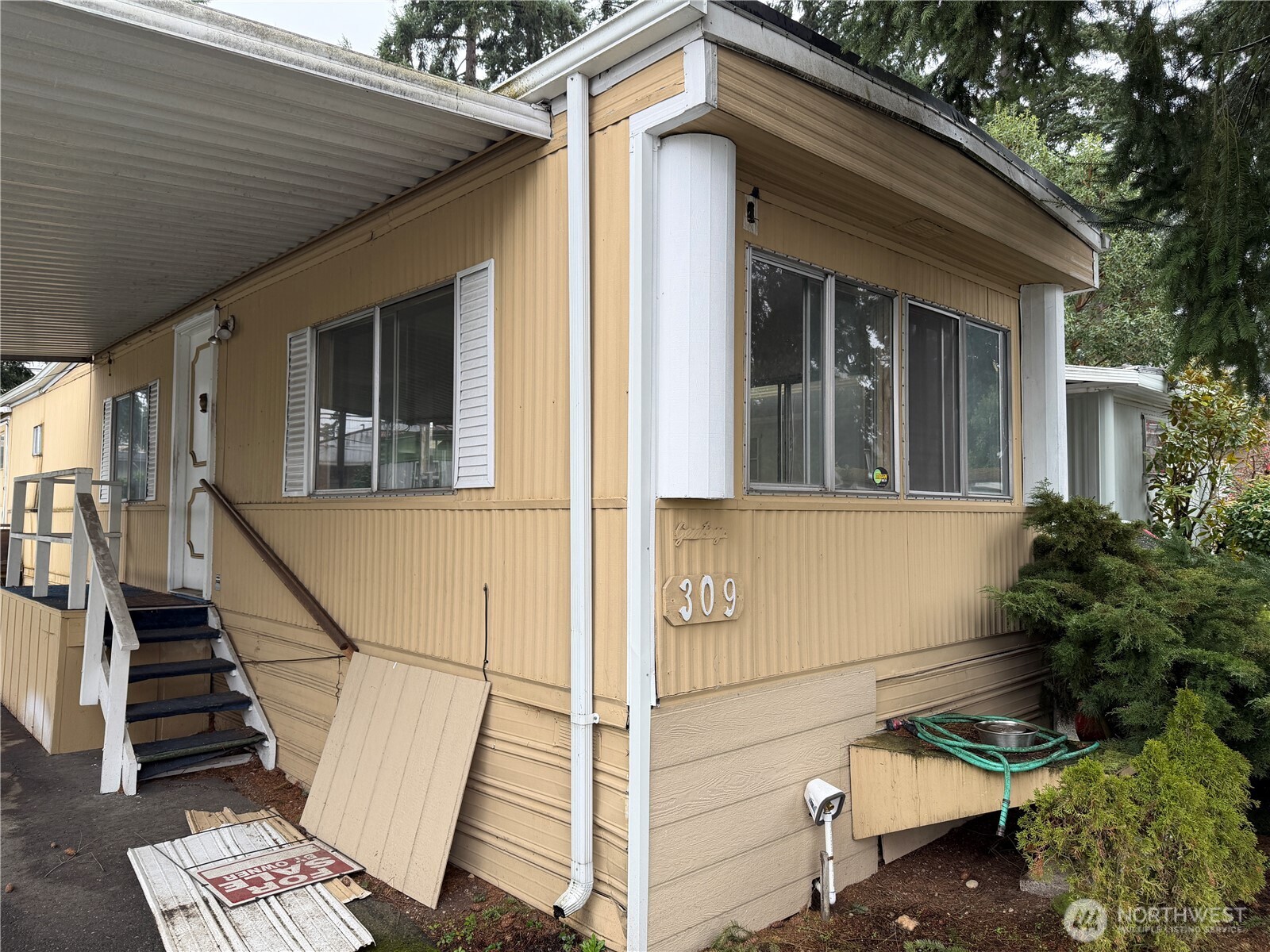 7301 NE 175th Street #309, Kenmore, WA 98028