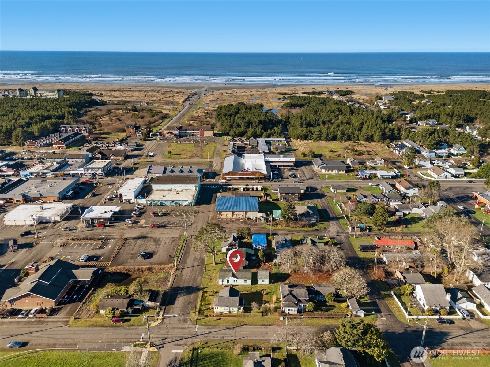 208 NE 2nd Street , Long Beach, WA 98631