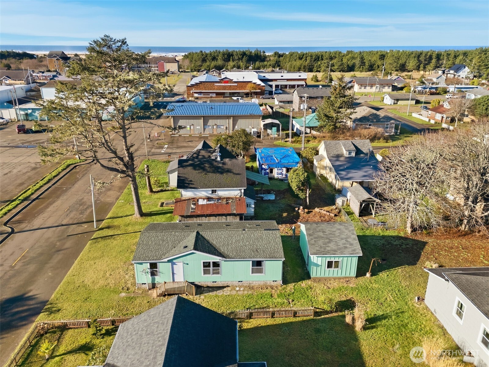 208 NE 2nd Street , Long Beach, WA 98631