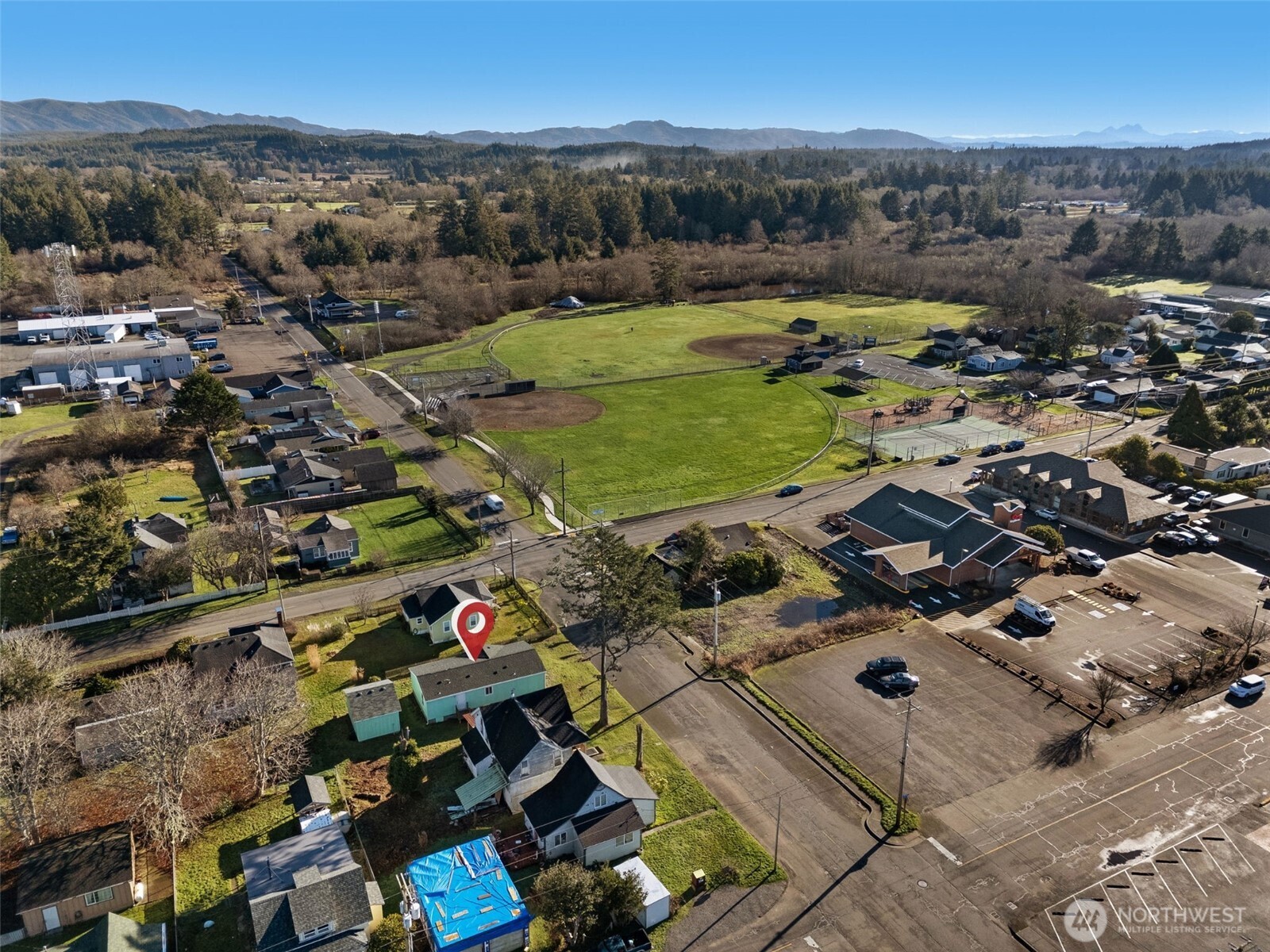 208 NE 2nd Street , Long Beach, WA 98631