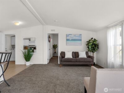 208 NE 2nd Street , Long Beach, WA 98631 - Photo 5