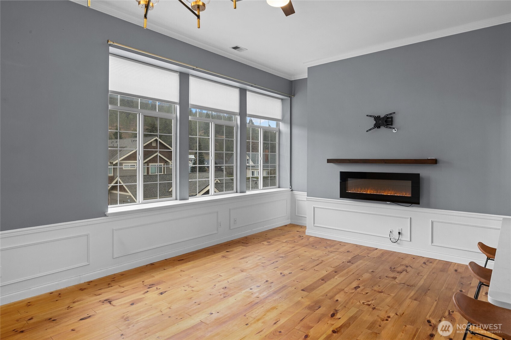 202 E Third Street #210, Cle Elum, WA 98922