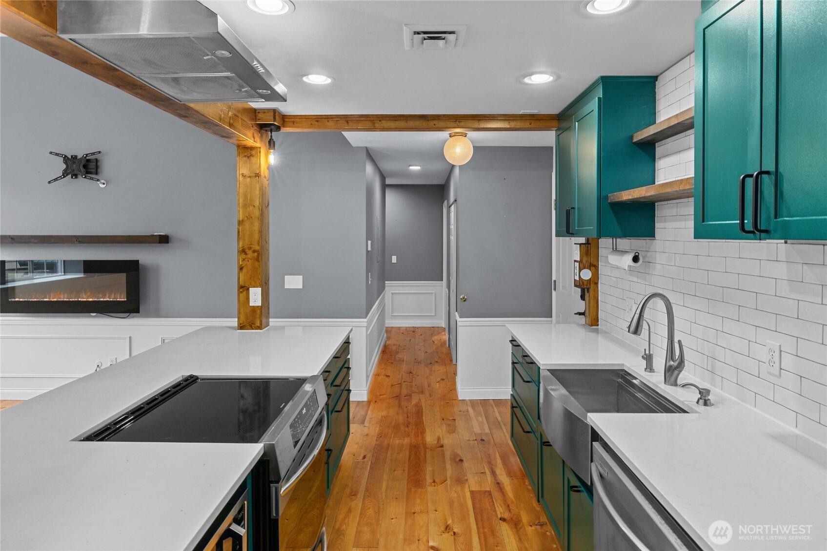 202 E Third Street #210, Cle Elum, WA 98922