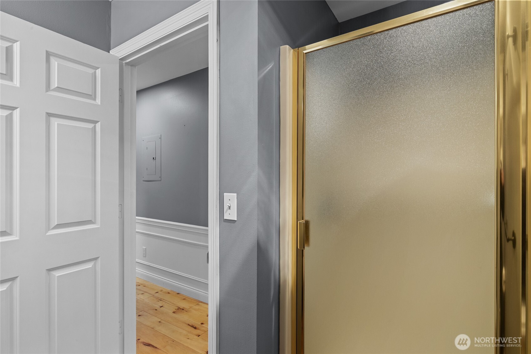 202 E Third Street #210, Cle Elum, WA 98922