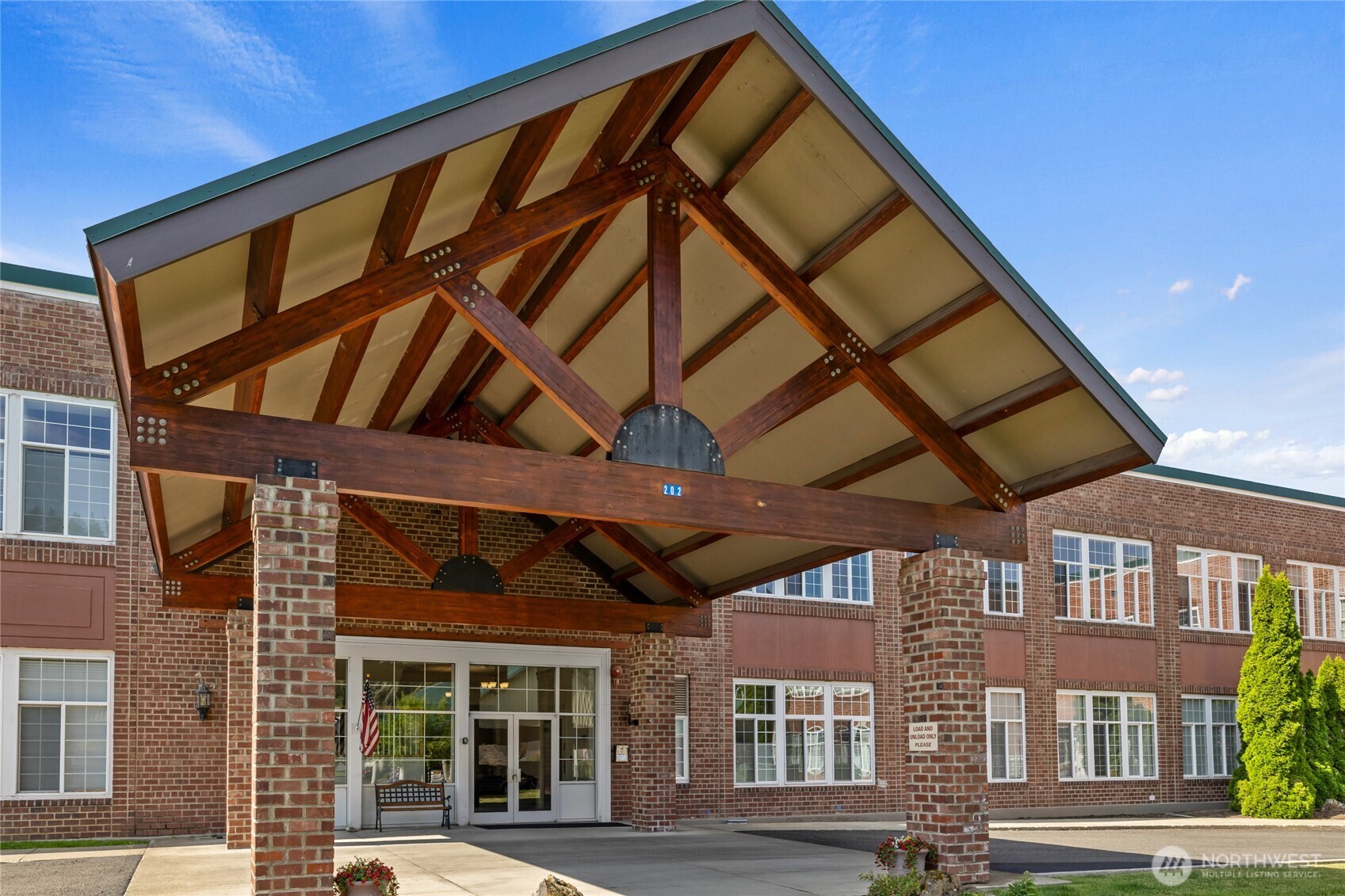 202 E Third Street #210, Cle Elum, WA 98922